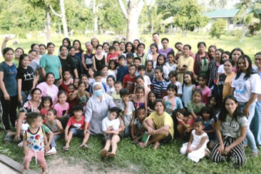 Helping Children in the Philippines